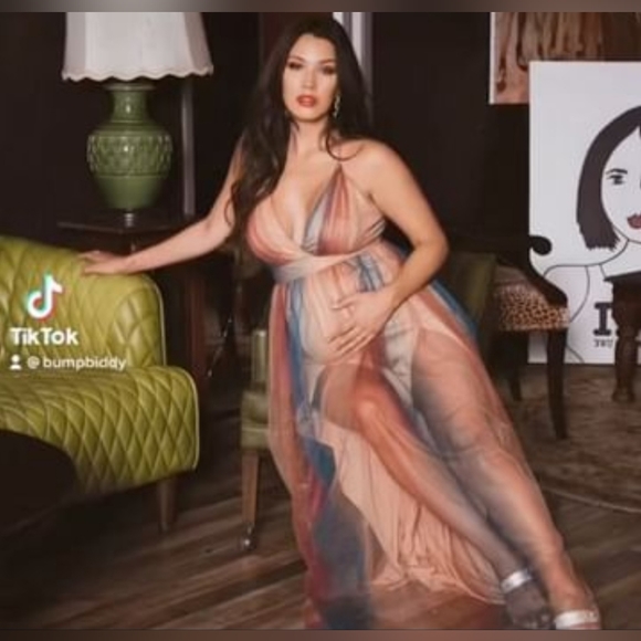 Bump Biddy Krista Maternity Dress - Picture 3 of 3